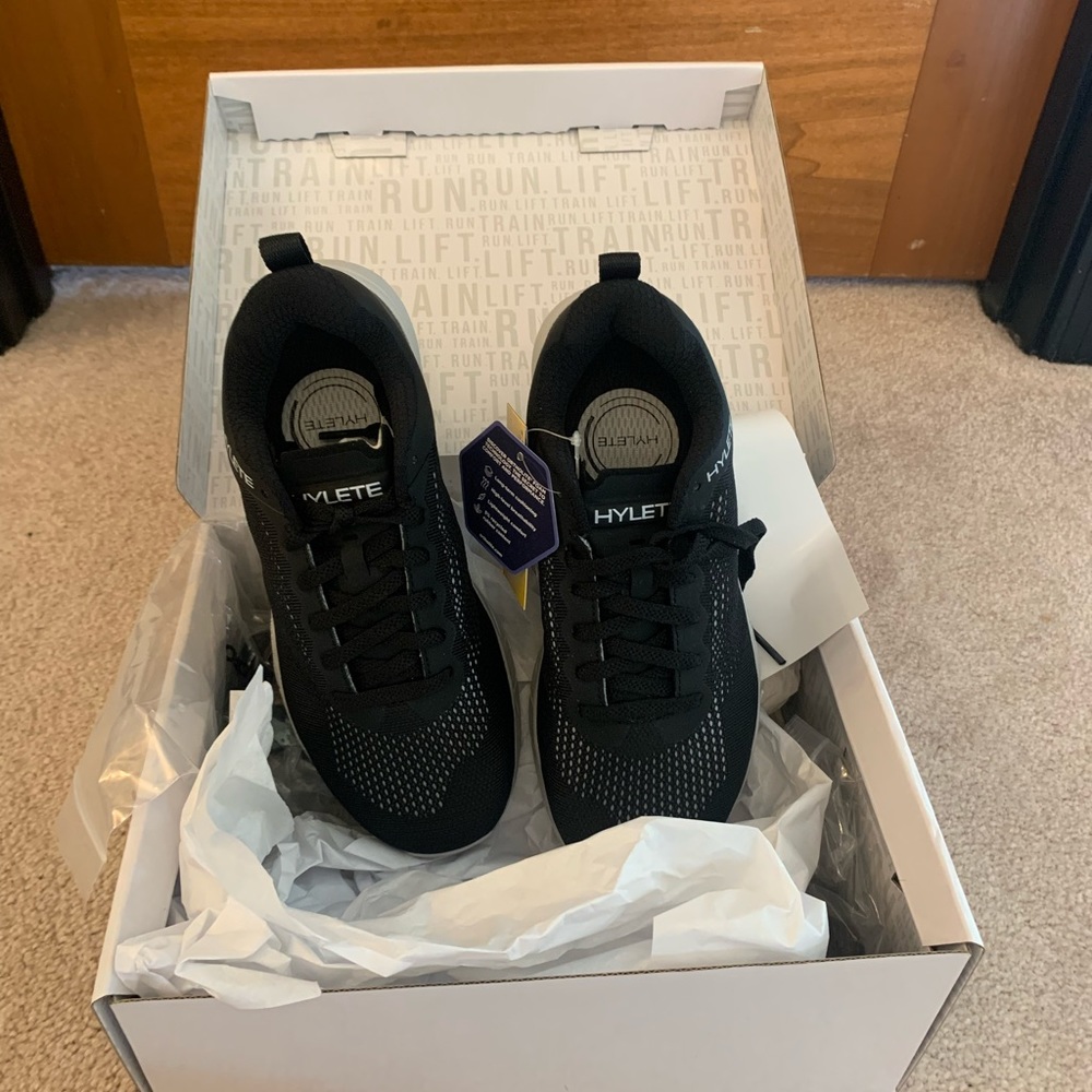 Hylete cross training shoes